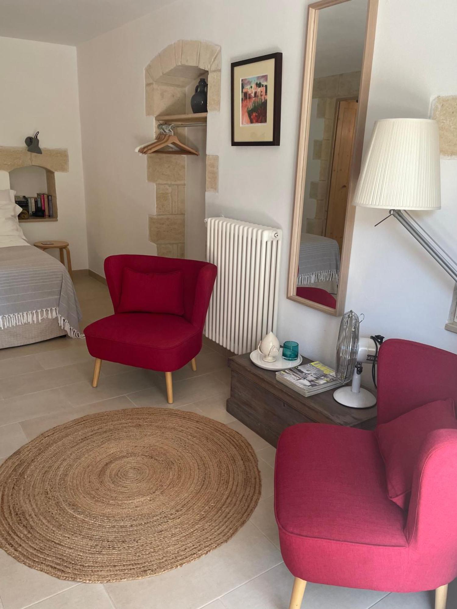 Bed and Breakfast Casa Della Scrittrice Остуни Номер фото
