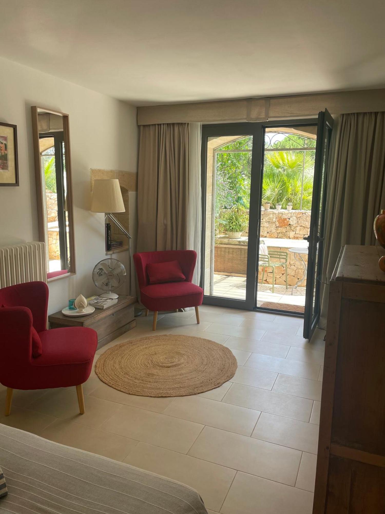 Bed and Breakfast Casa Della Scrittrice Остуни Номер фото